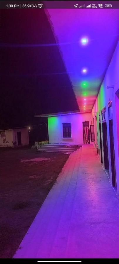 Kamla Guest House Kushinagar Zewnętrze zdjęcie