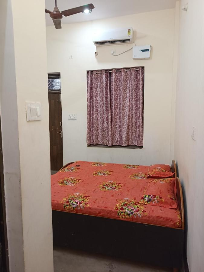 Kamla Guest House Kushinagar Zewnętrze zdjęcie